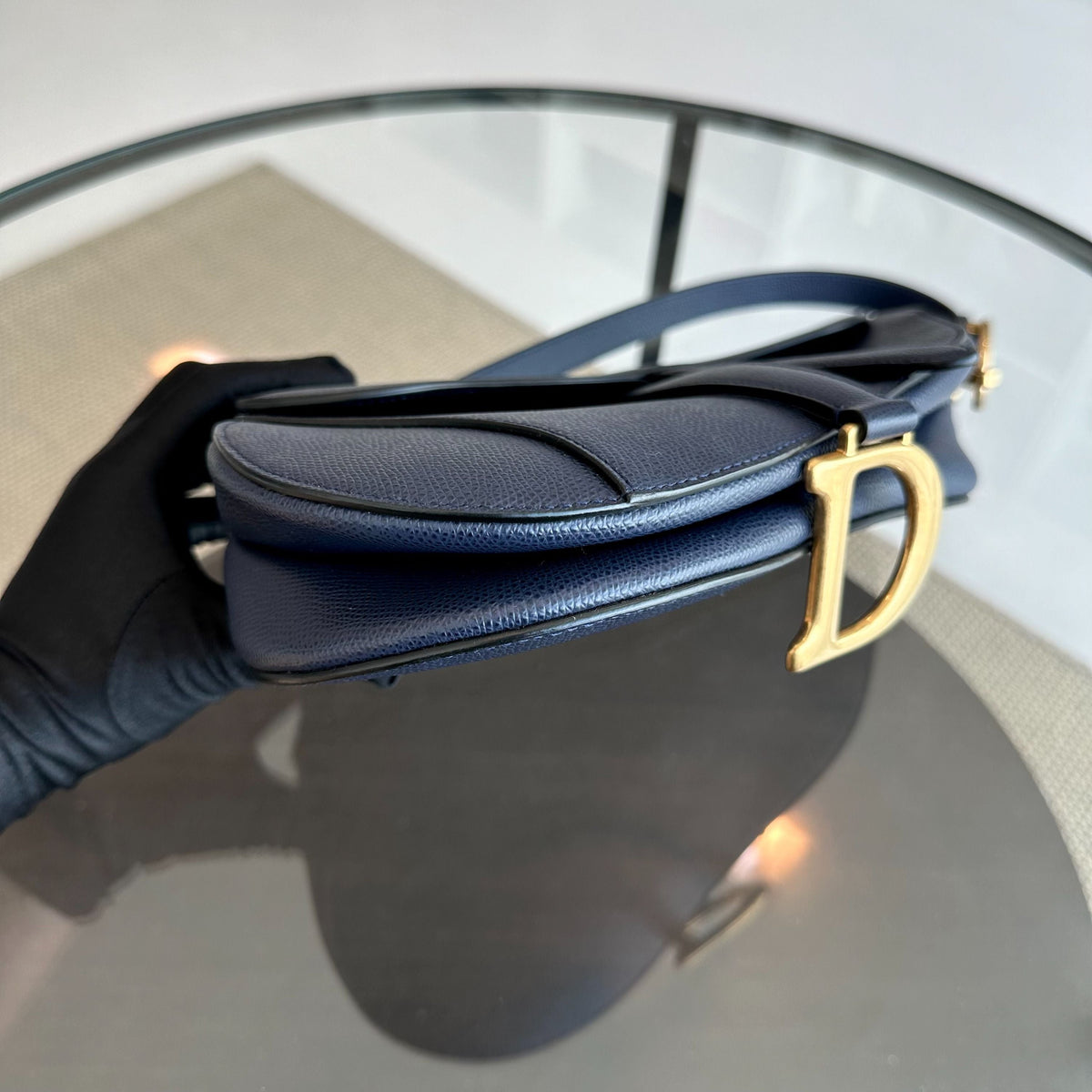 Saddle Medium Grained Calfskin Dark Blue GHW