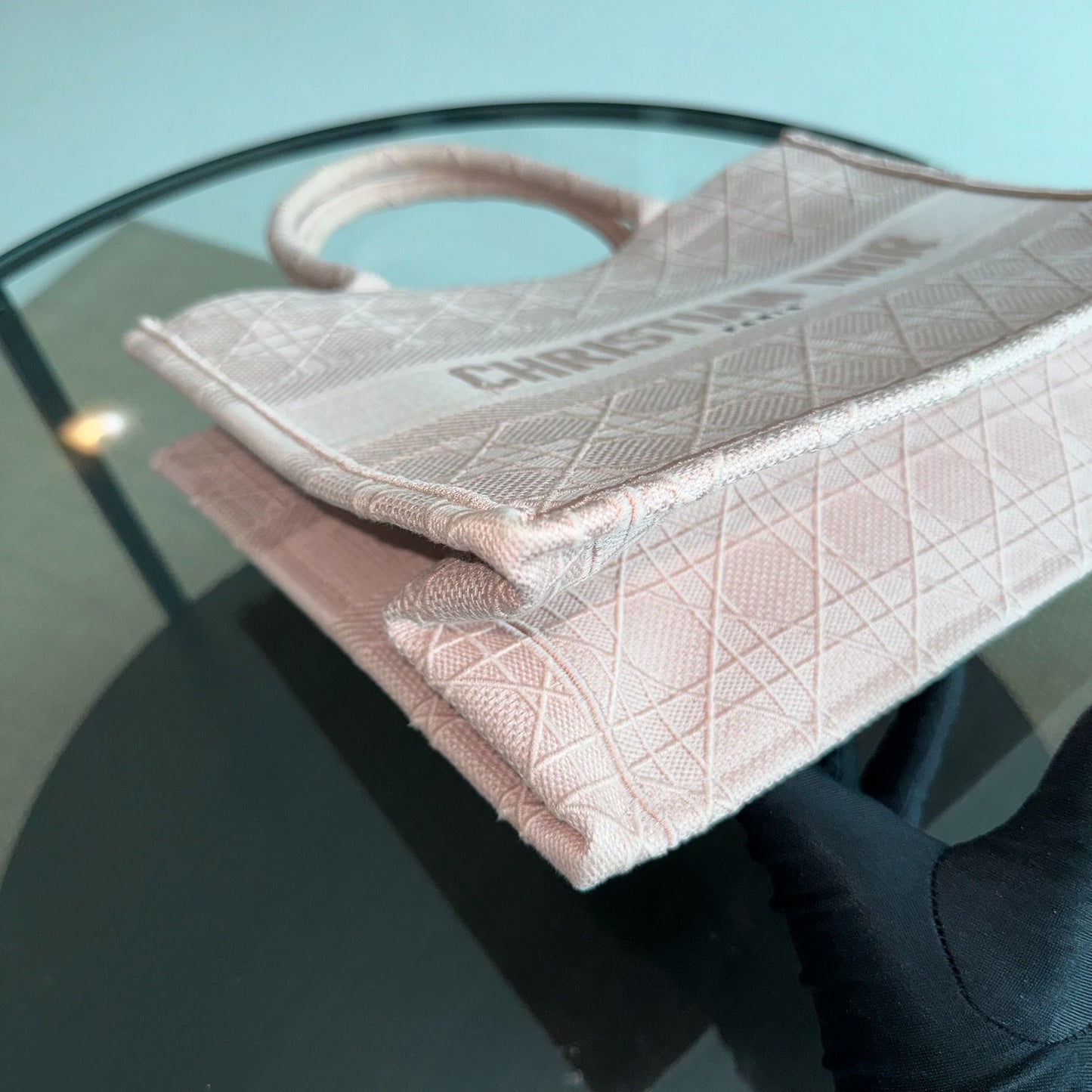 Book Tote Medium Light Pink