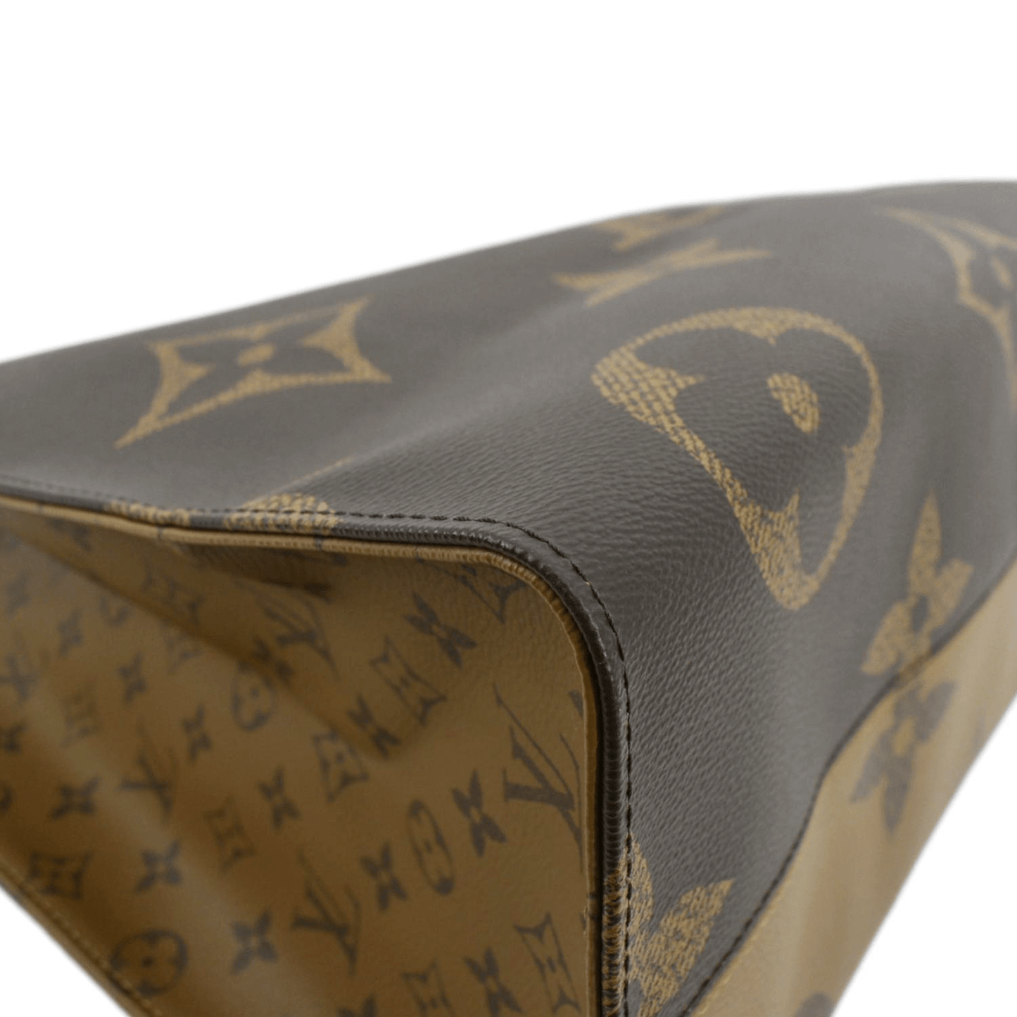 LOUIS VUITTON Onthego GM Giant Monogram Canvas Tote Shoulder Bag Brown