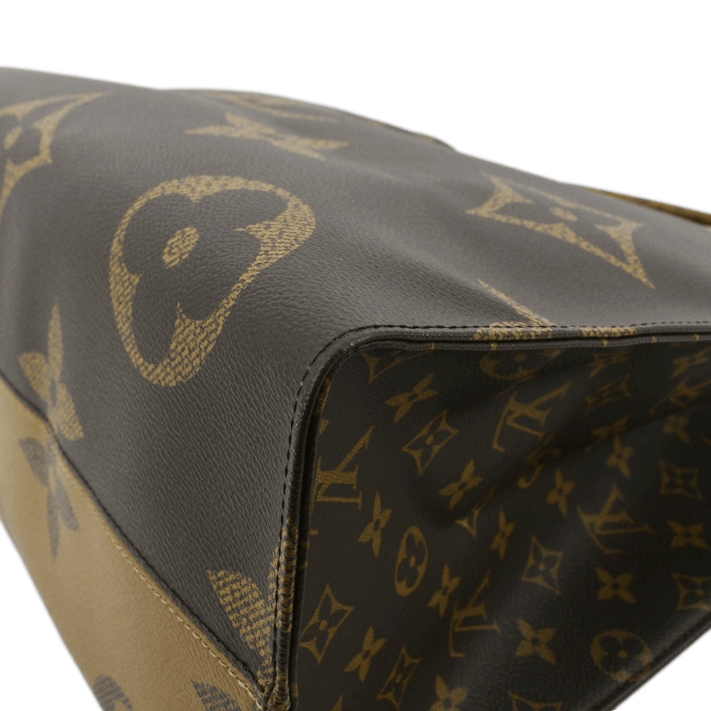 LOUIS VUITTON Onthego GM Giant Monogram Canvas Tote Shoulder Bag Brown