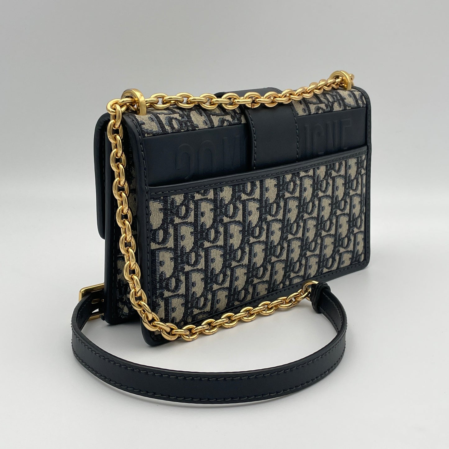 30 Montaigne Medium Blue Shoulder Bag in Canvas, Gold hardware