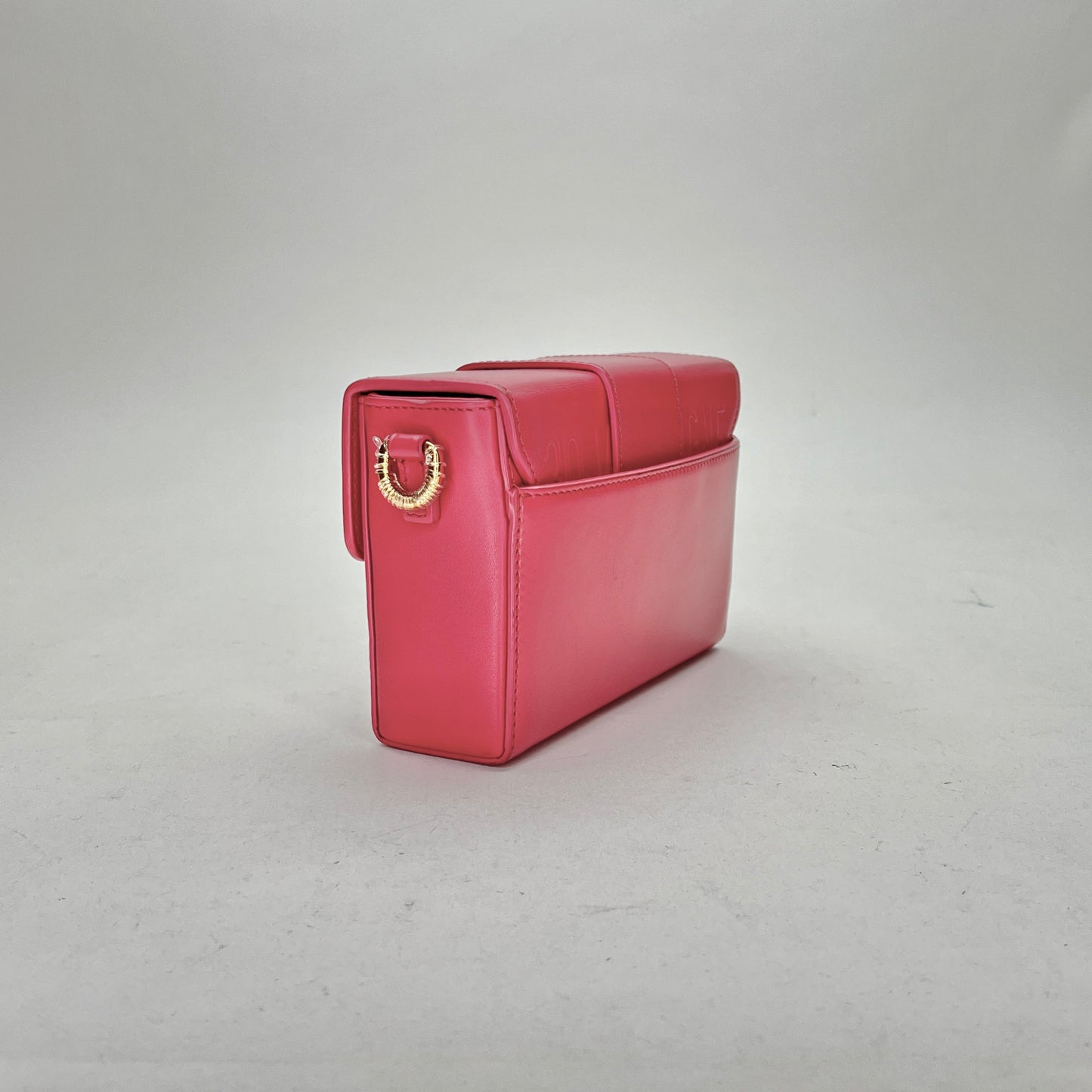 30 Montaigne Box Pink Crossbody Bag in Calfskin, Gold hardware