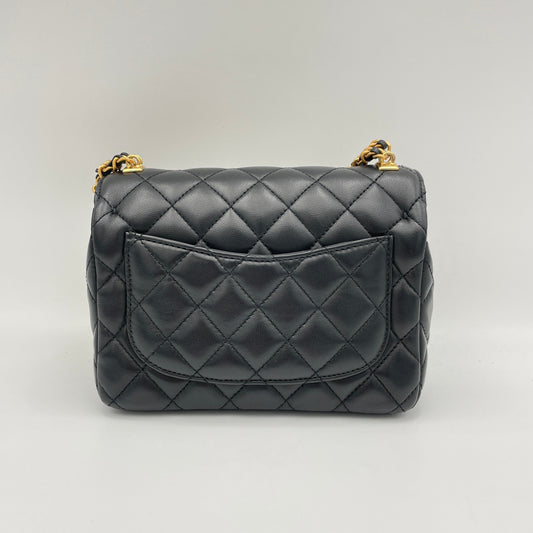 Square Flap Chain Black Crossbody Bag in Lambskin, Gold hardware