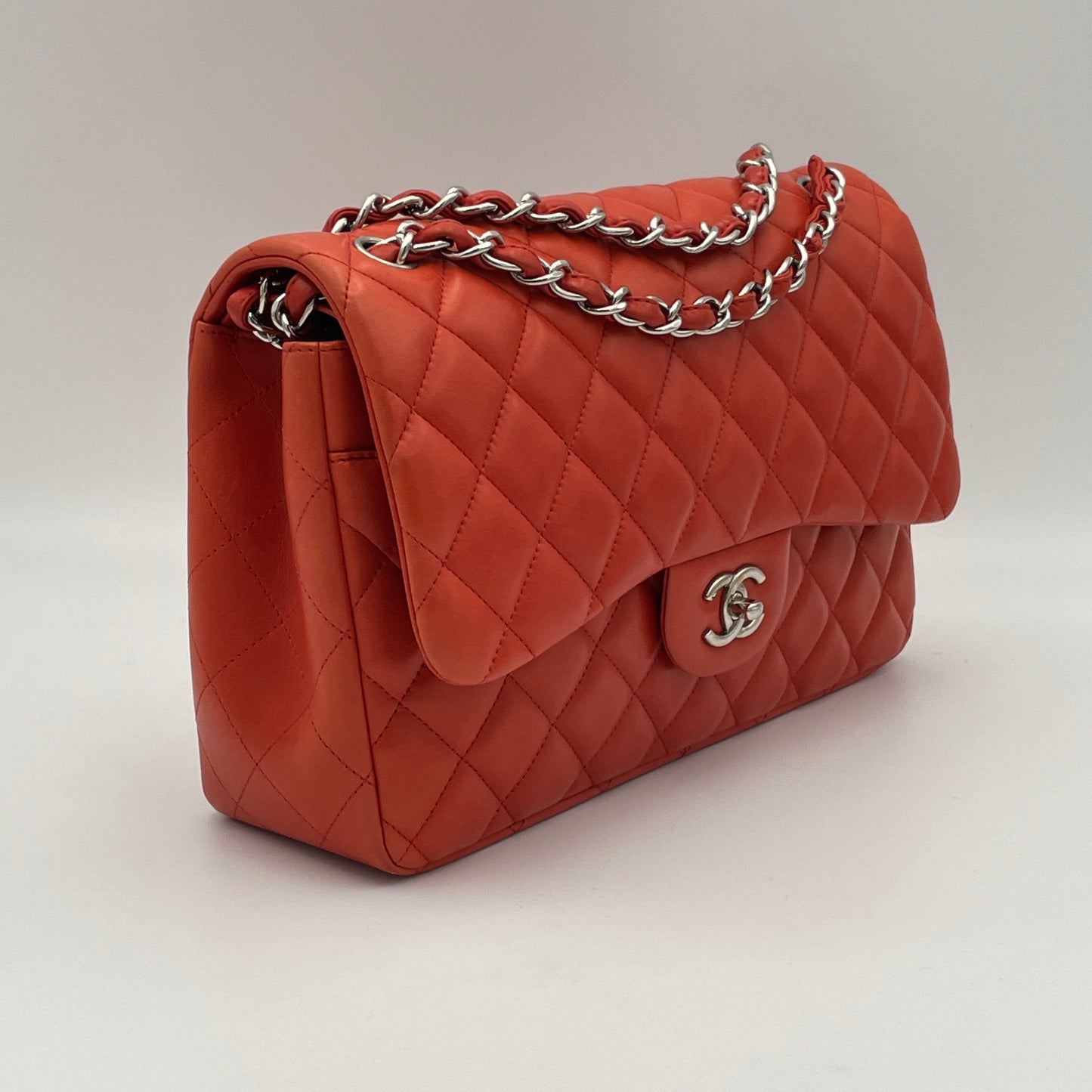 Classic Double Flap Jumbo Red Shoulder Bag in Lambskin, Silver hardware