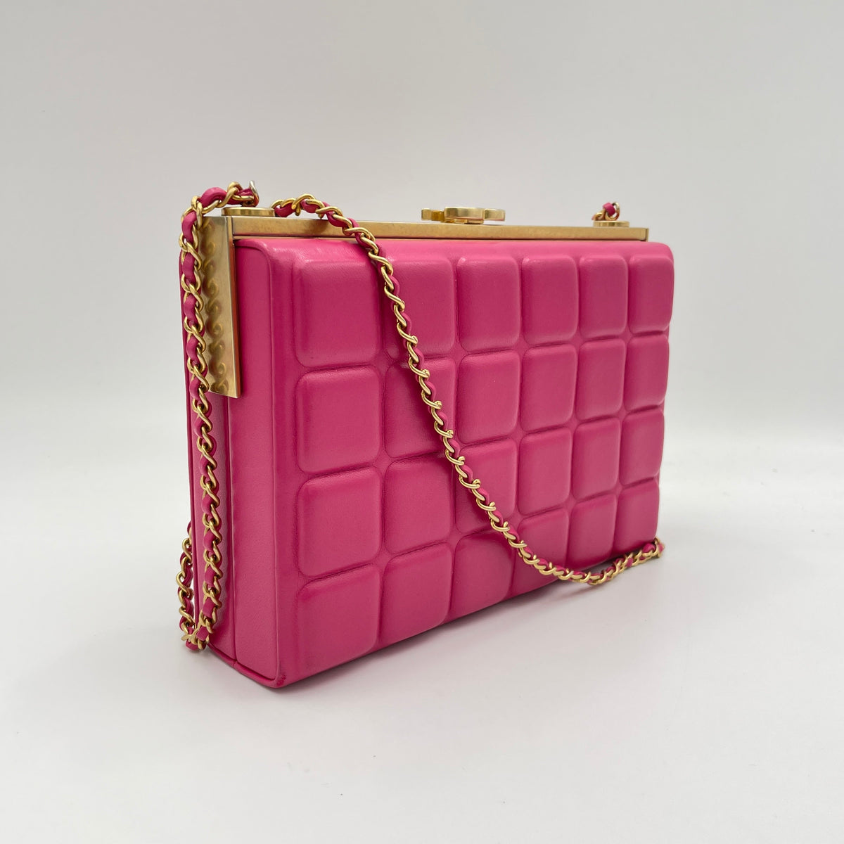 Choco Bar Pink Vanity Bag in Lambskin, Gold hardware