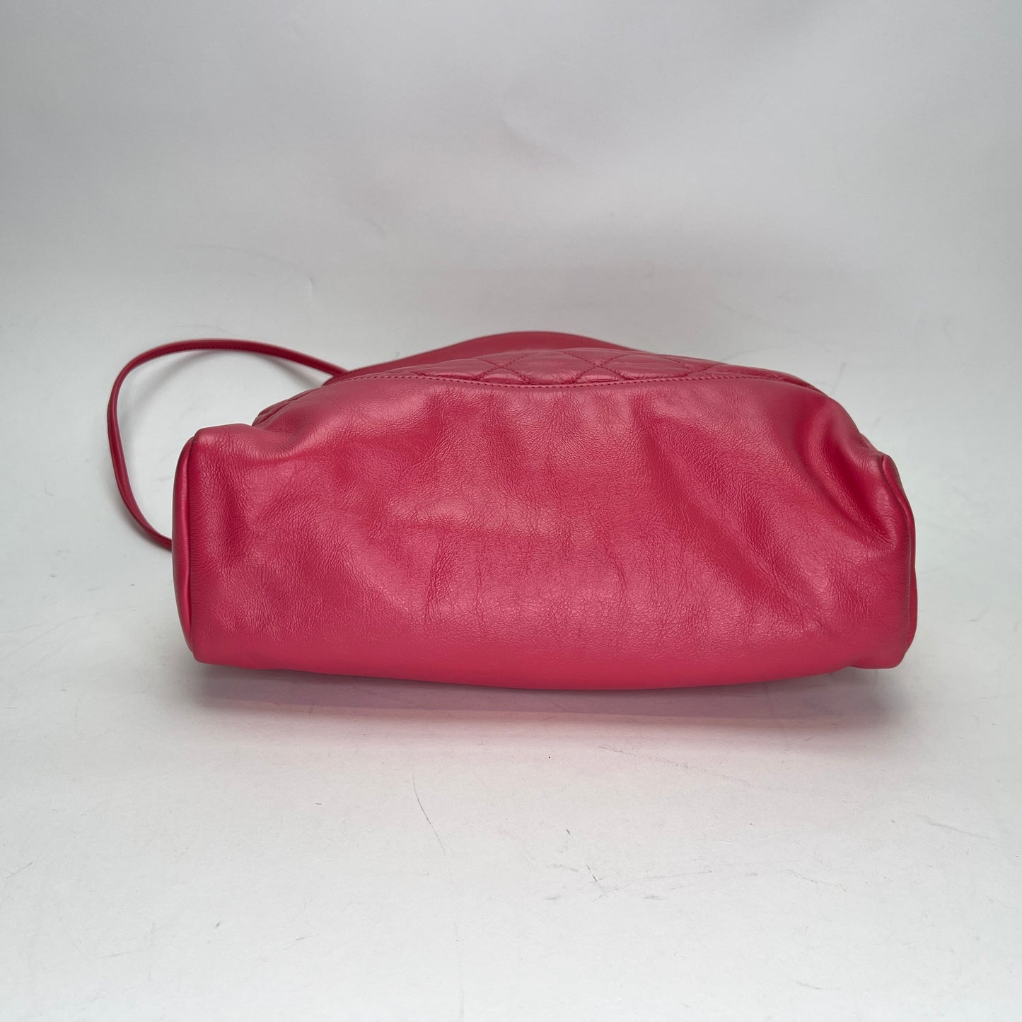 31 Shopping Medium Pink Tote Bag in Calfskin, Gold hardware