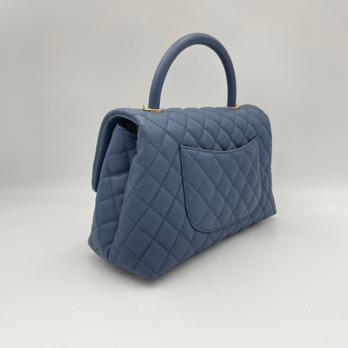 Coco Flap Blue Top Handle Bag in Caviar Leather, Gold hardware