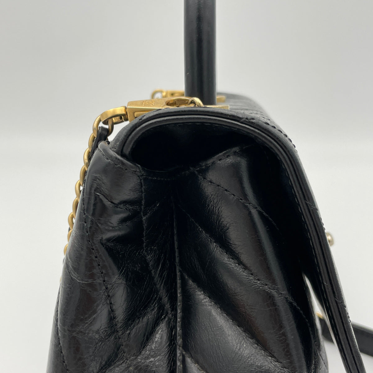 Coco Flap Black Top Handle Bag in Calfskin, Gold hardware