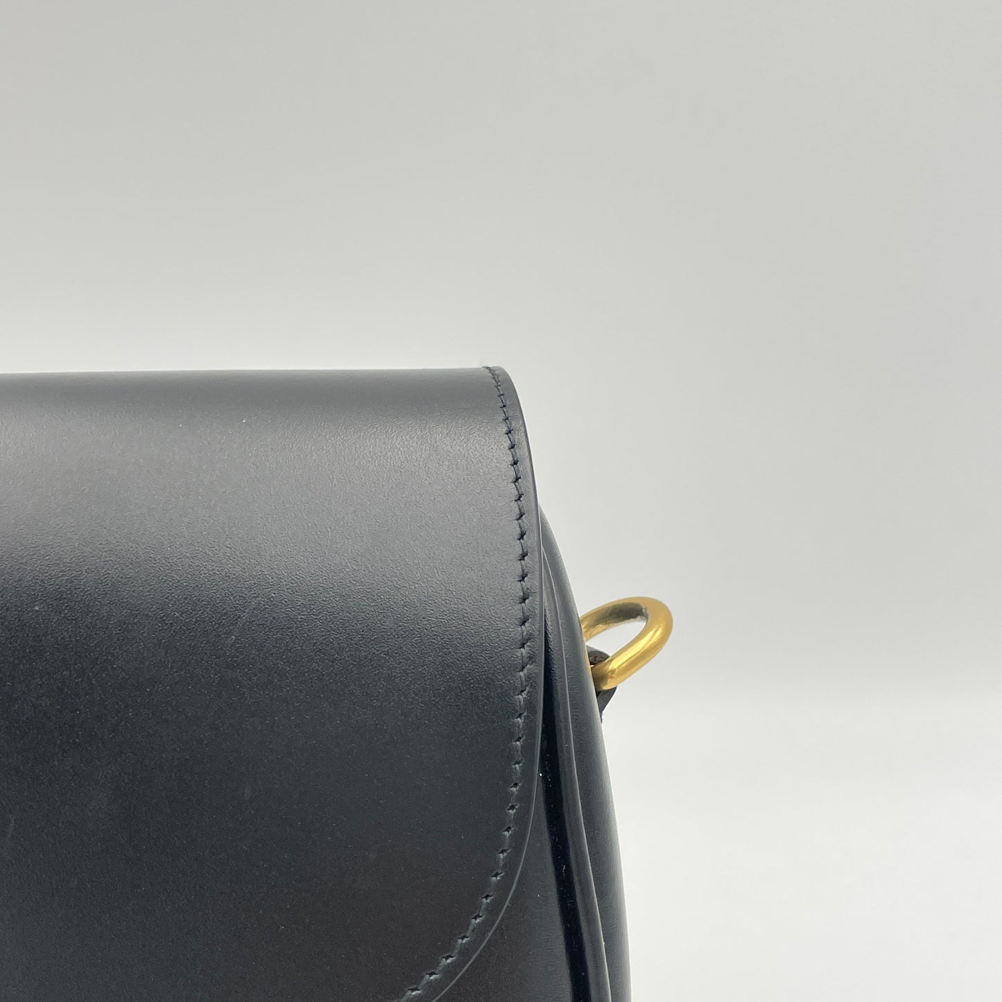 Bobby Medium Black Crossbody Bag in Calfskin, Gold hardware