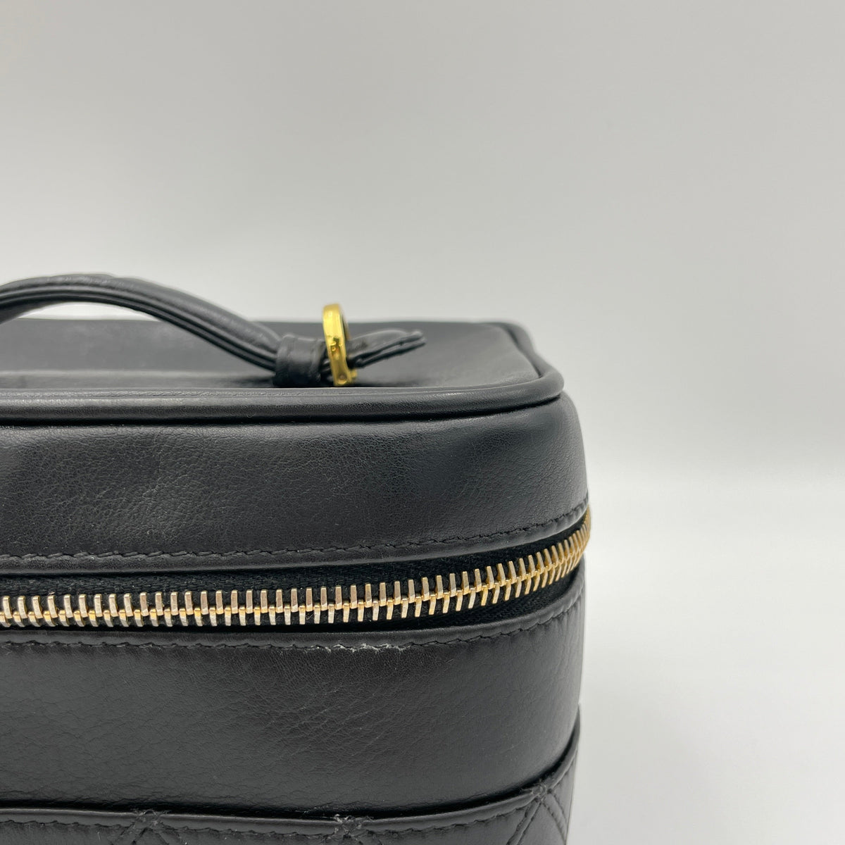 Quilted Vintage Black Vanity Bag in Lambskin, Gold hardware