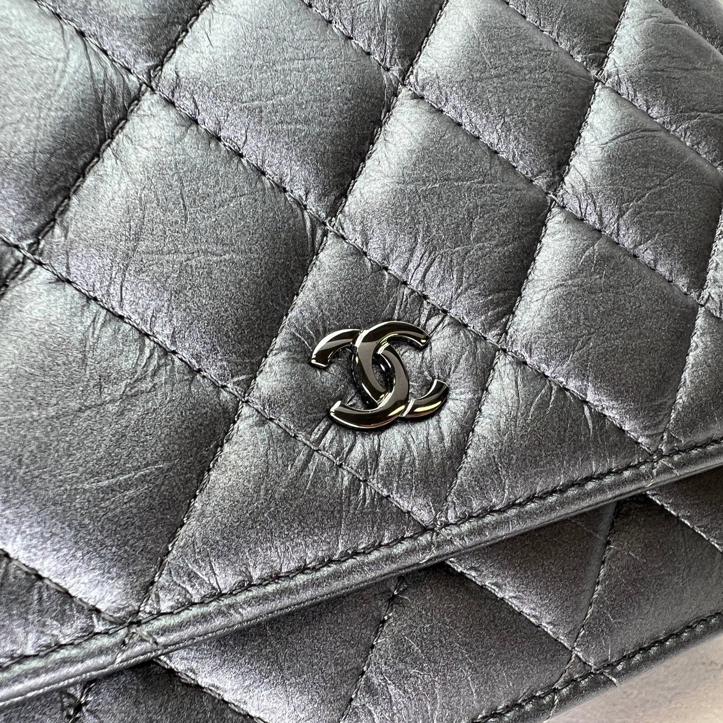 Classic Grey Wallet on Chain in Calfskin, Gunmetal hardware