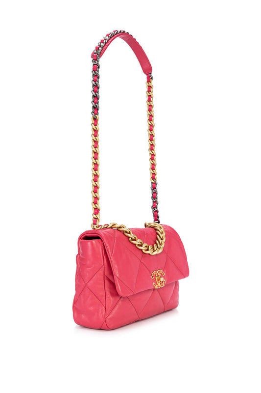 C19 Large Pink Shoulder Bag in Lambskin, Mixed hardware
