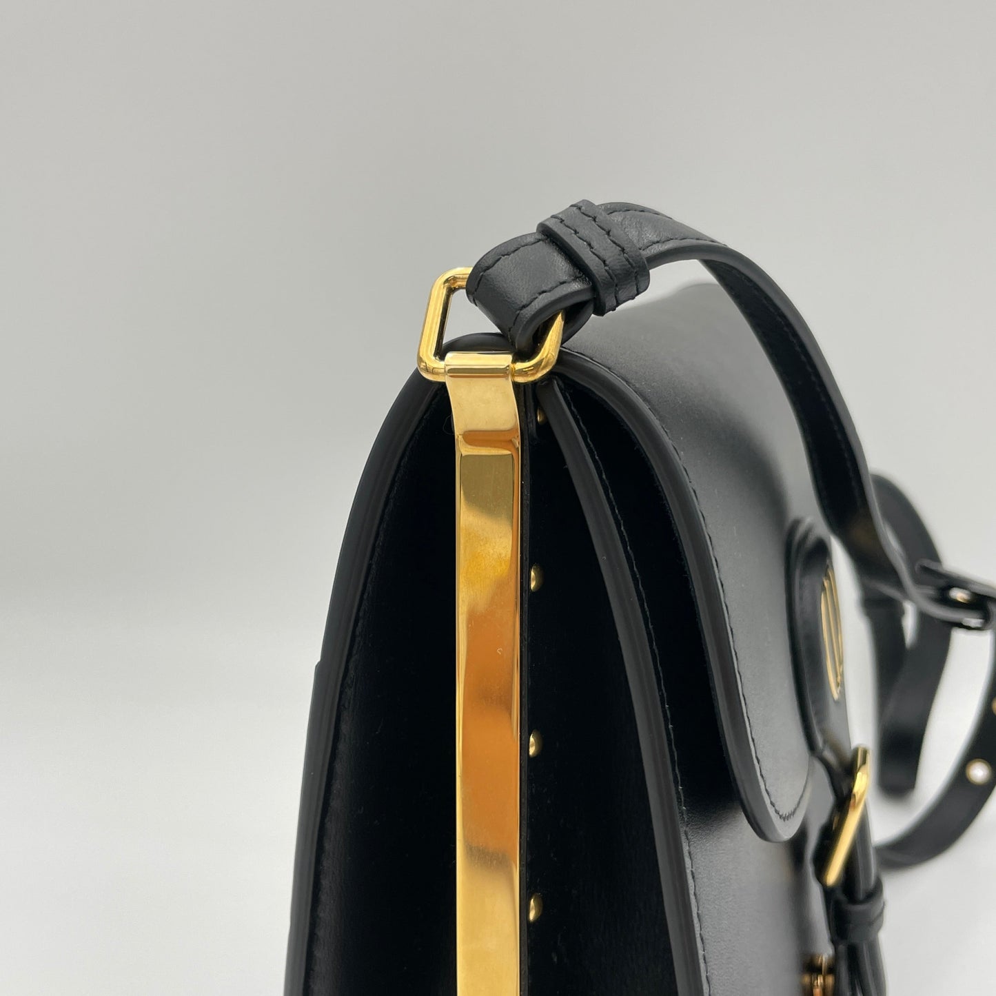 Bobby Frame Bag Black Crossbody Bag in Calfskin, Gold hardware