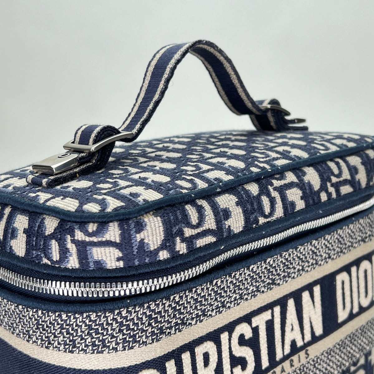 Travel vanity Navy Vanity Bag in Jacquard, Silver hardware