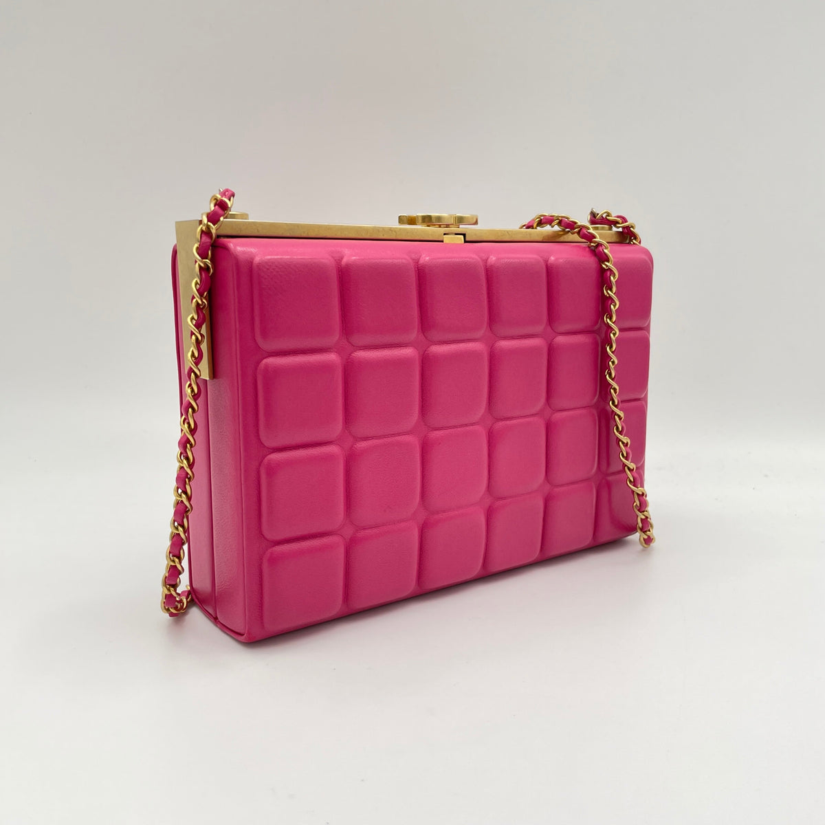 Choco Bar Pink Vanity Bag in Lambskin, Gold hardware