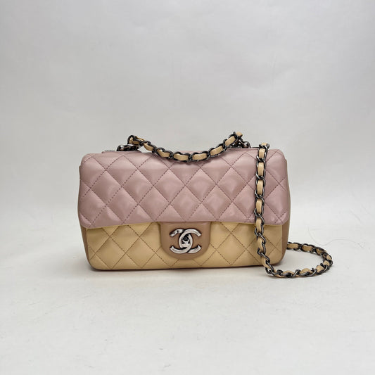 Timeless Classic Flap Beige Shoulder Bag in Lambskin, Ruthenium hardware