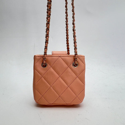 Quilted CC Mini Coral Crossbody Bag in Lambskin, Light Gold hardware