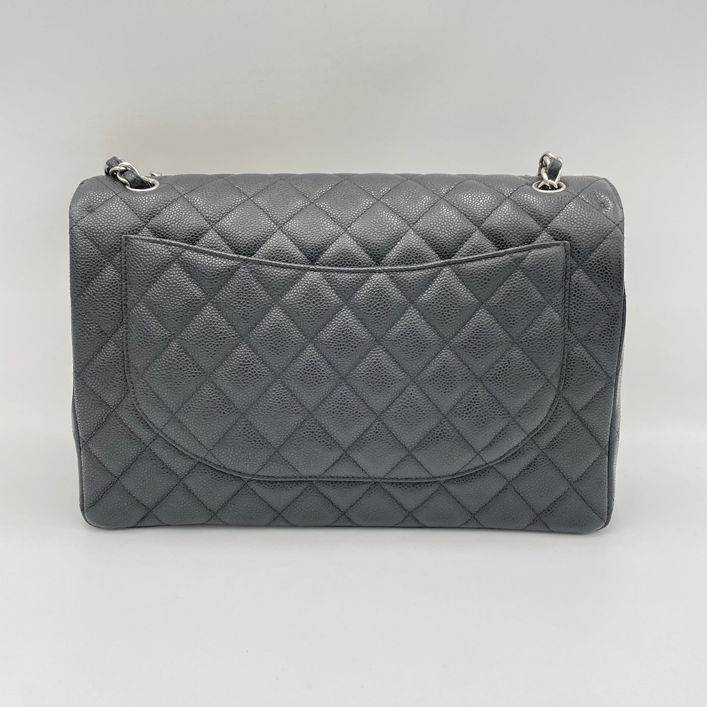 Classic Flap Maxi Black Shoulder Bag in Caviar Leather, Silver hardware
