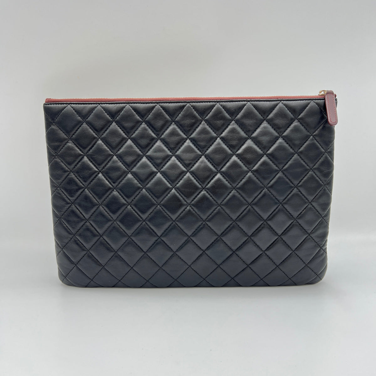 O Case Large Black Pouch in Lambskin, Light Gold hardware