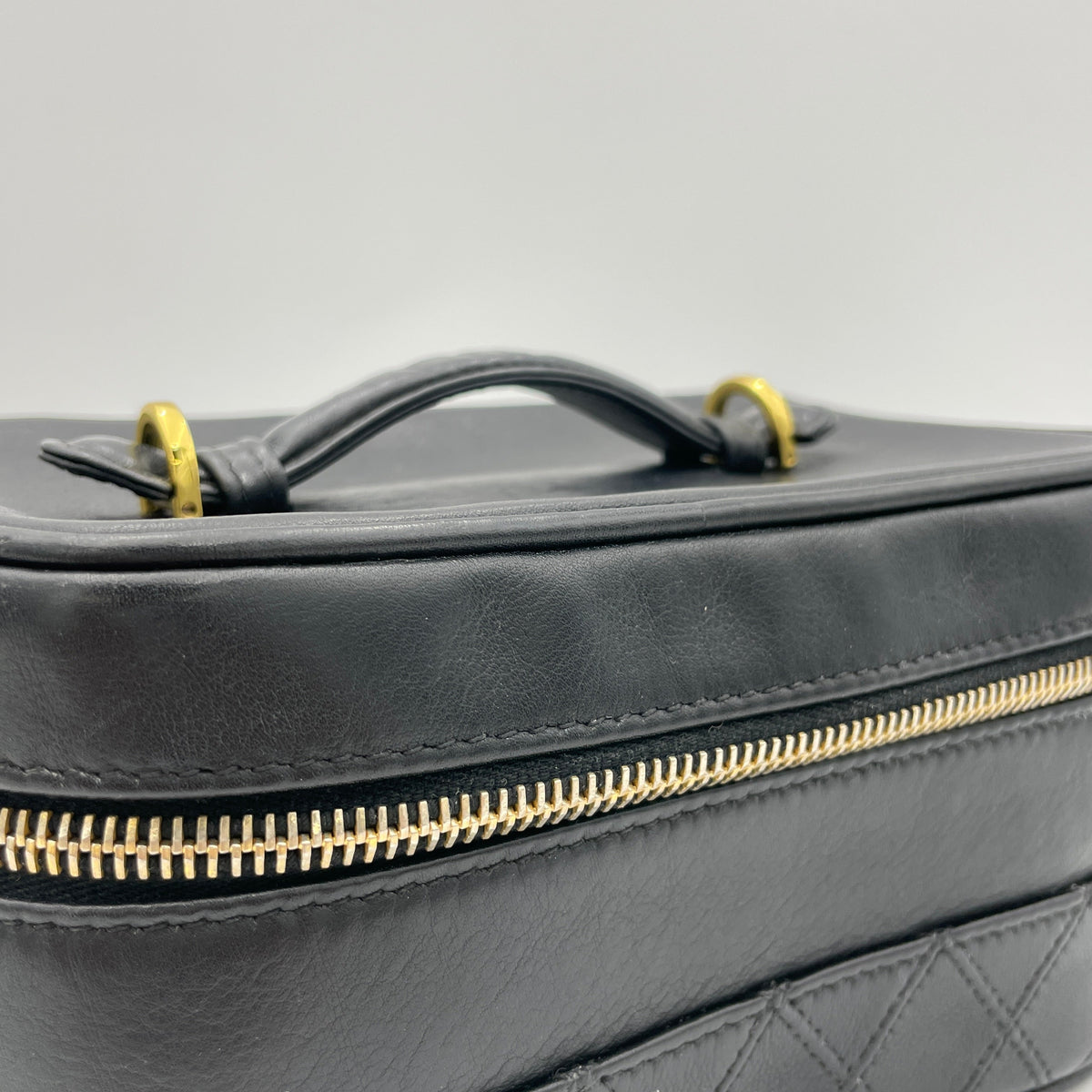 Quilted Vintage Black Vanity Bag in Lambskin, Gold hardware