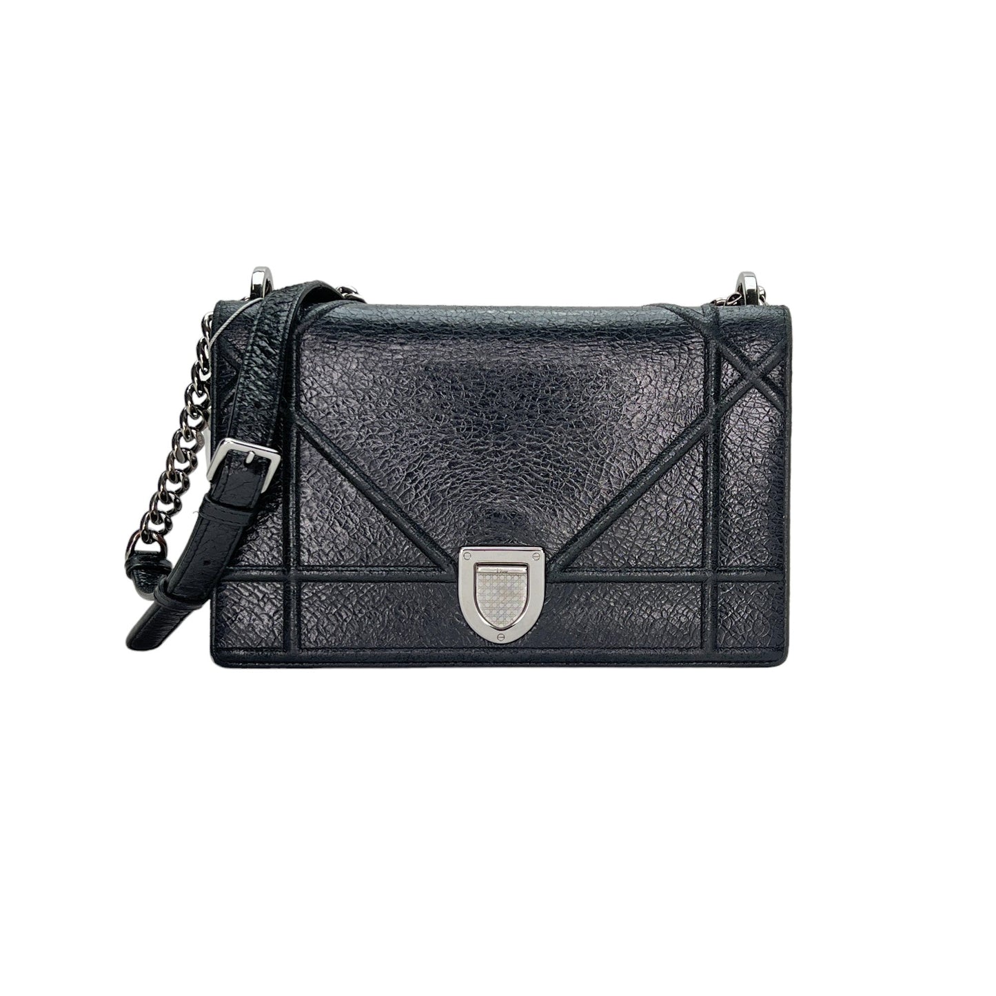 Diorama Medium Black Shoulder Bag in Distressed Leather, Silver hardware