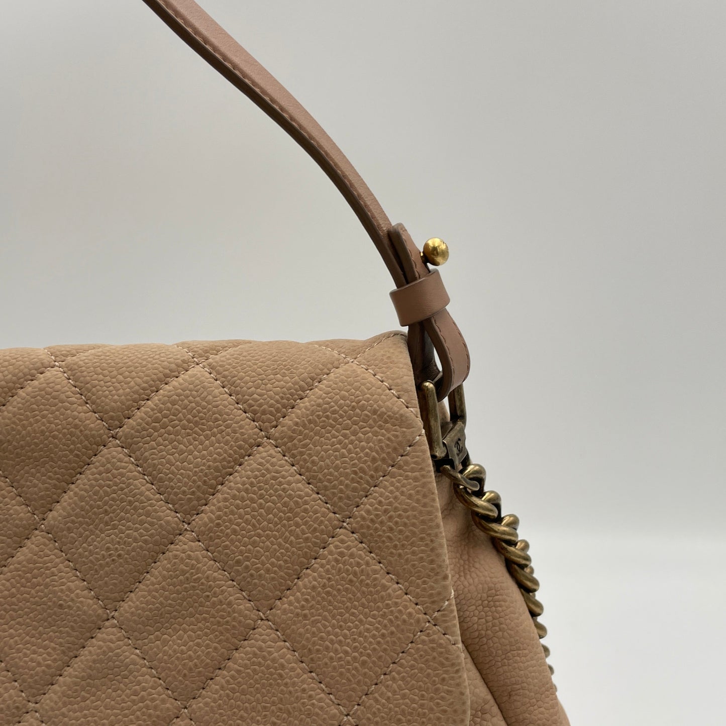 Flap Bag One Size Beige Shoulder Bag in Lambskin, Gold hardware