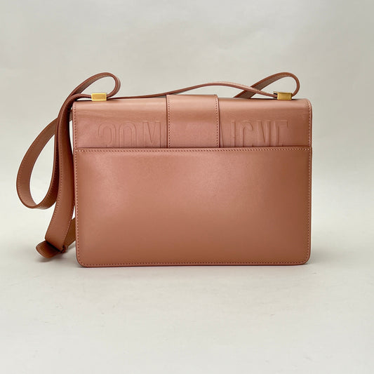 Montaigne 30 Pink Shoulder Bag in Calfskin, Gold hardware