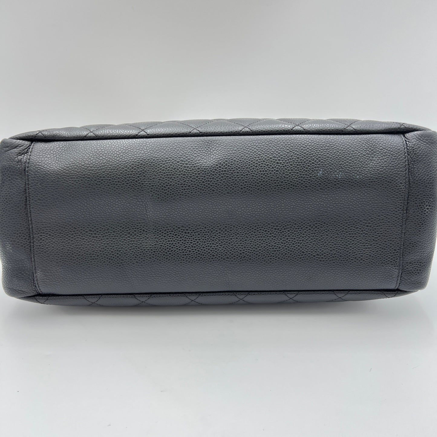 GST Grand Shopping Black Tote Bag in Caviar Leather, Silver hardware