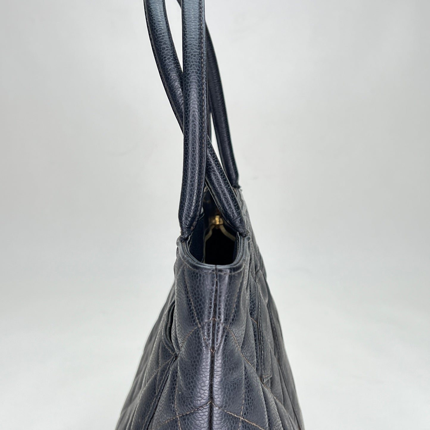 Medallion Black Tote Bag in Caviar Leather, Gold hardware