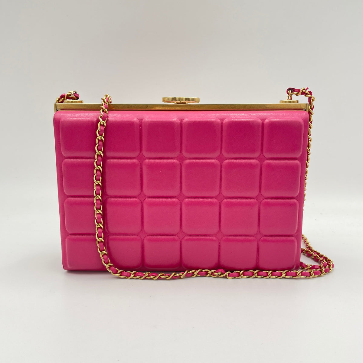 Choco Bar Pink Vanity Bag in Lambskin, Gold hardware