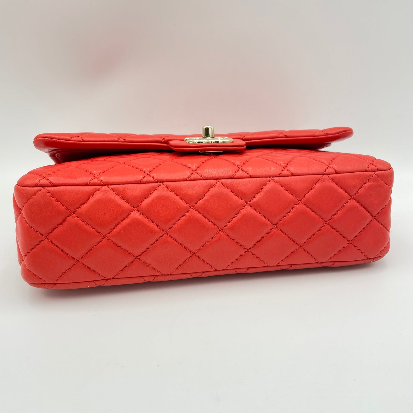 Classic Double Flap Medium Red Shoulder Bag in Lambskin, Light Gold hardware