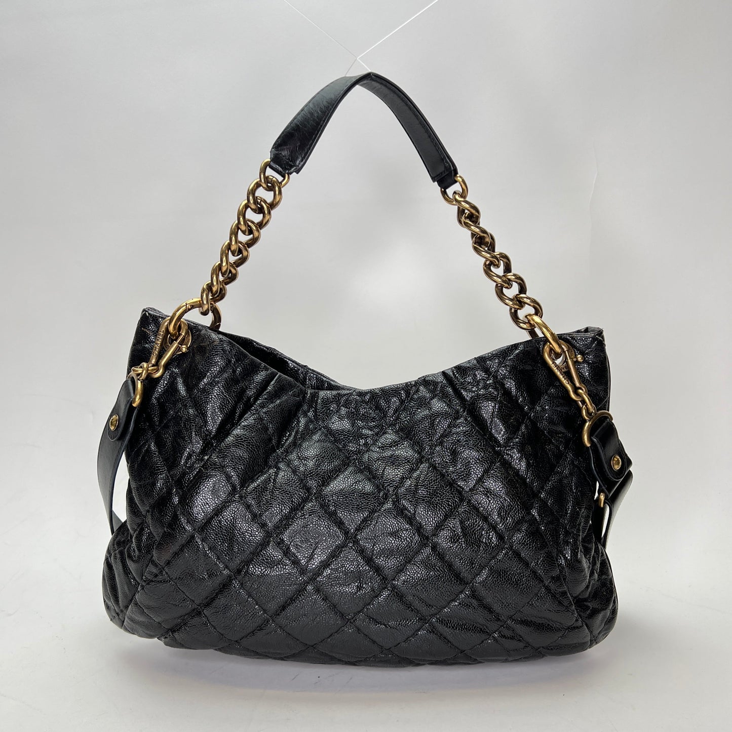 Coco pleats Black Shoulder Bag in Caviar Leather, Gold hardware