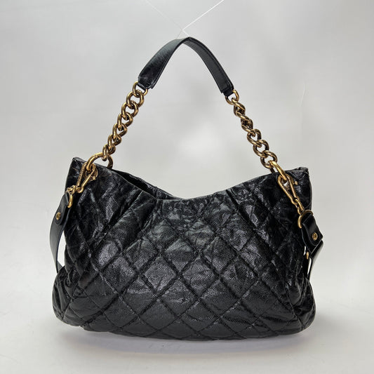 Coco pleats Black Shoulder Bag in Caviar Leather, Gold hardware