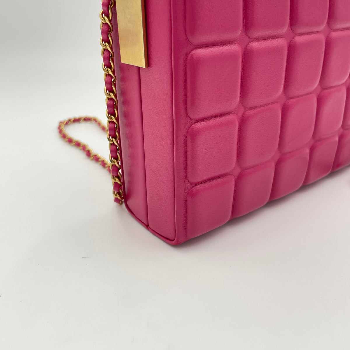 Choco Bar Pink Vanity Bag in Lambskin, Gold hardware