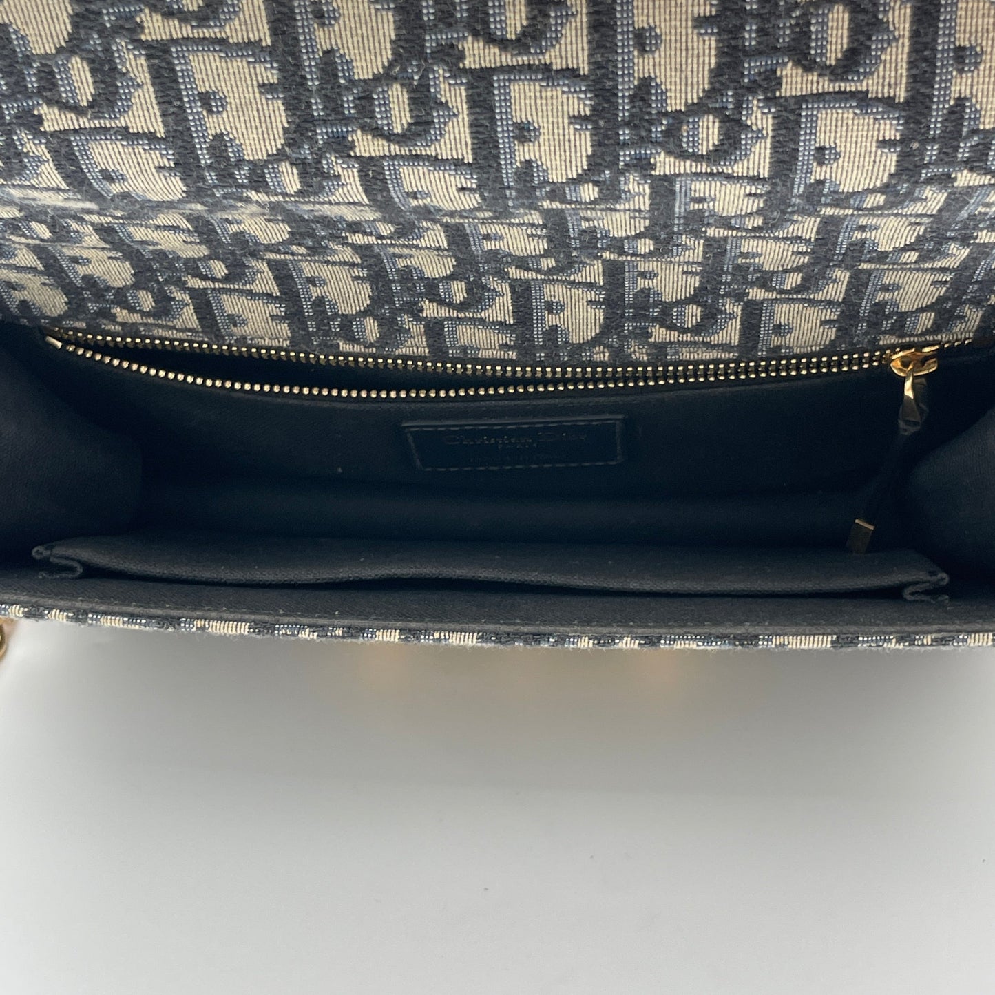 30 Montaigne Medium Blue Shoulder Bag in Canvas, Gold hardware