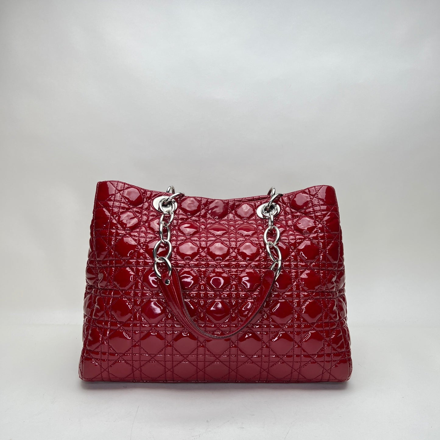 Cannage Shopping Red Tote Bag in Patent Leather, Silver hardware