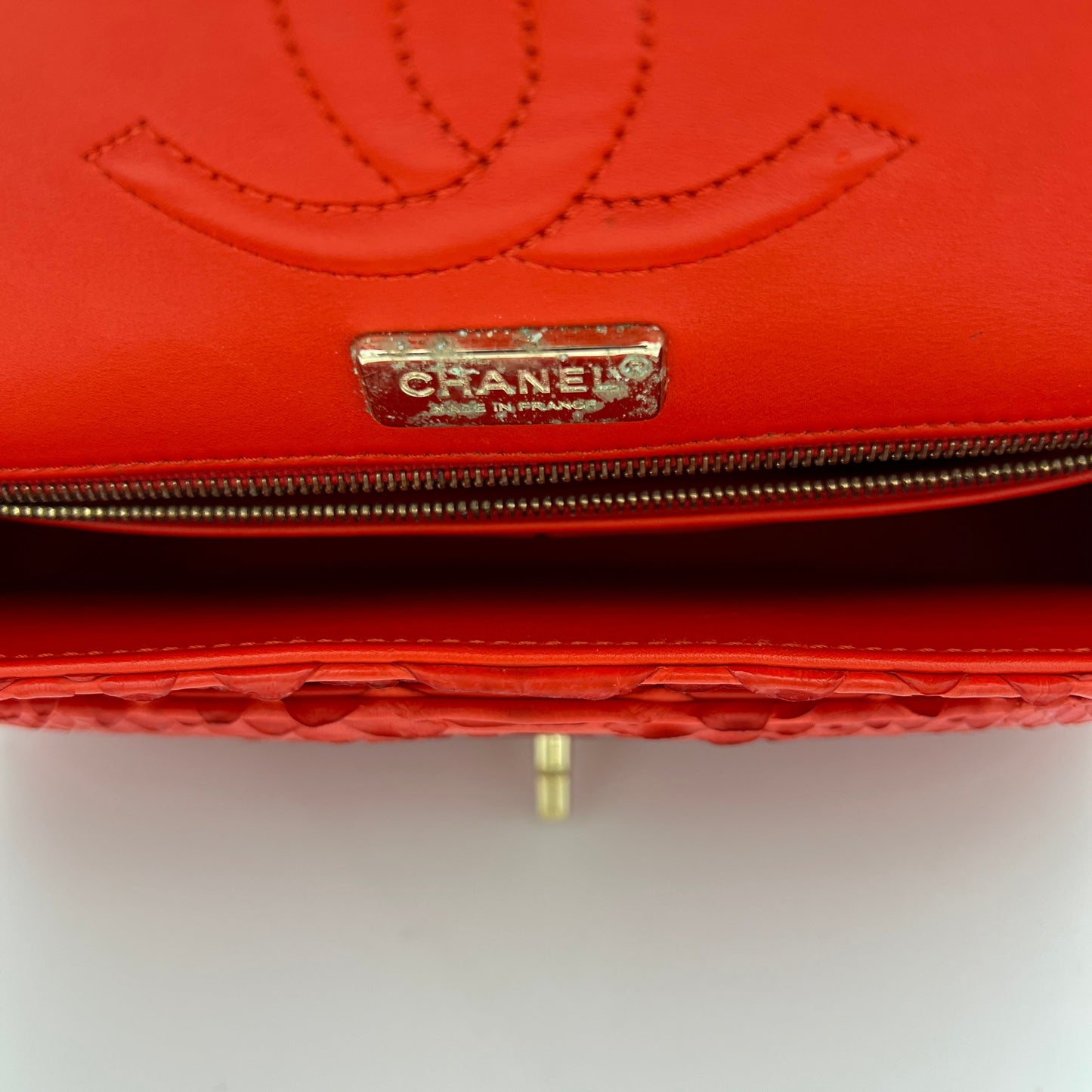 Classic Double Flap Medium Red Shoulder Bag in Python Leather, Gold hardware