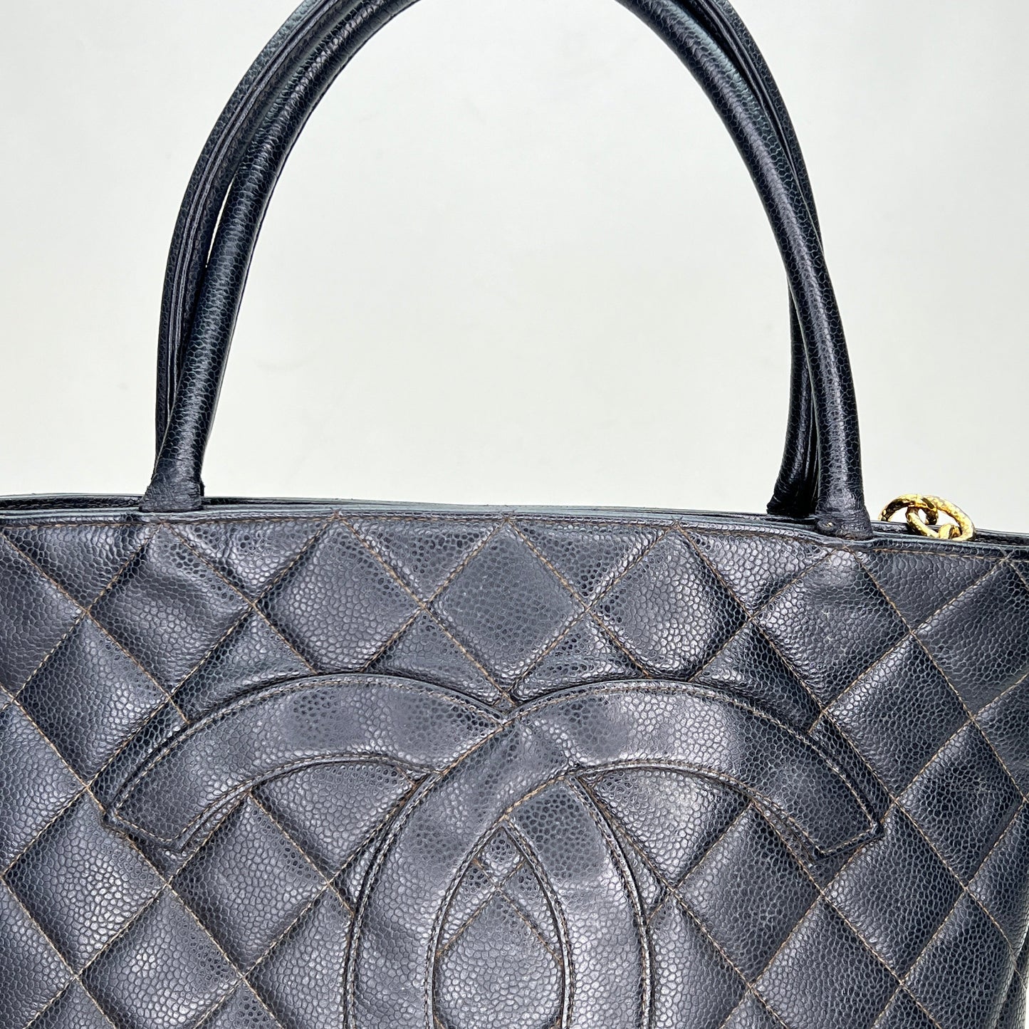 Medallion Black Tote Bag in Caviar Leather, Gold hardware