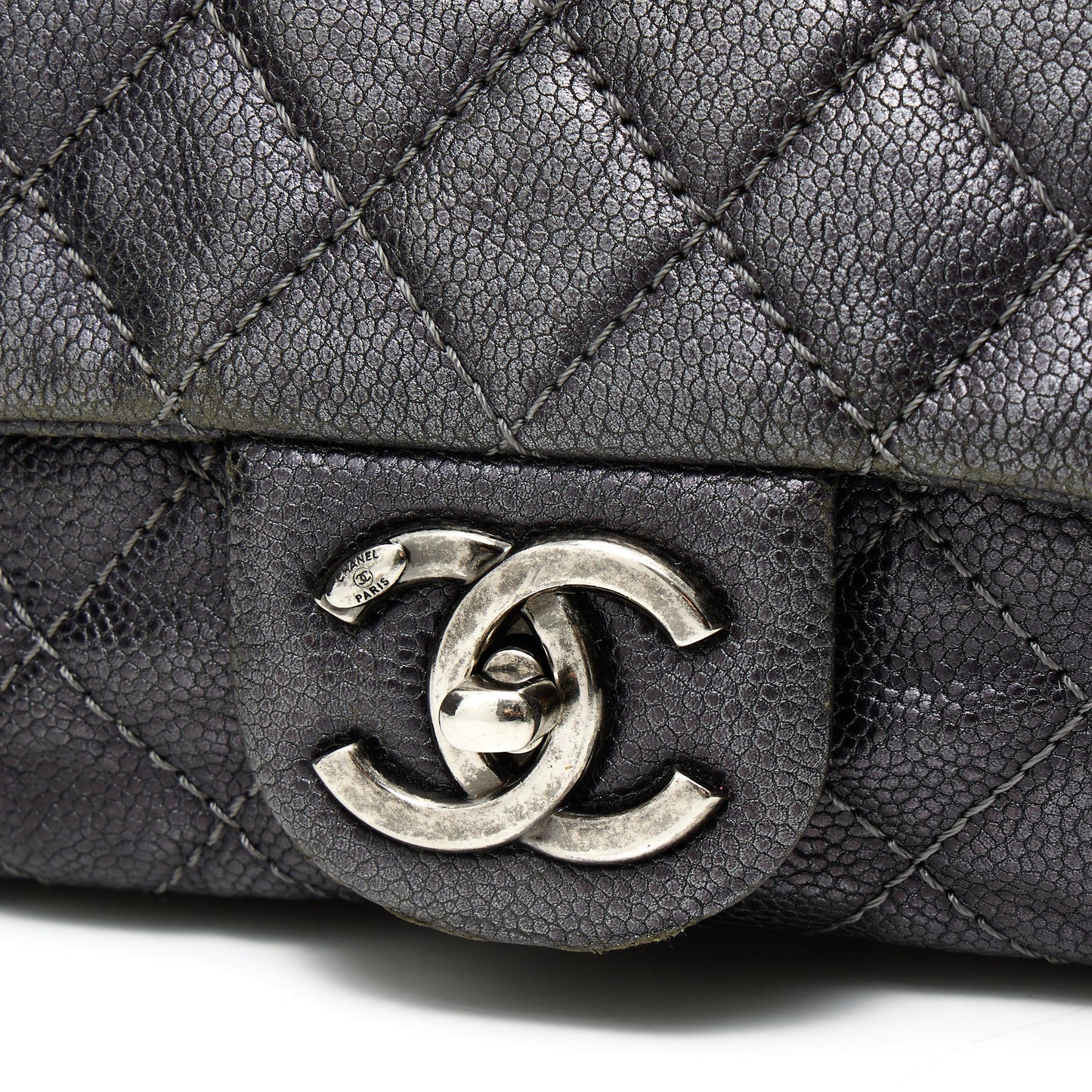 Easy Flap Black Shoulder Bag in Caviar Leather, Ruthenium hardware