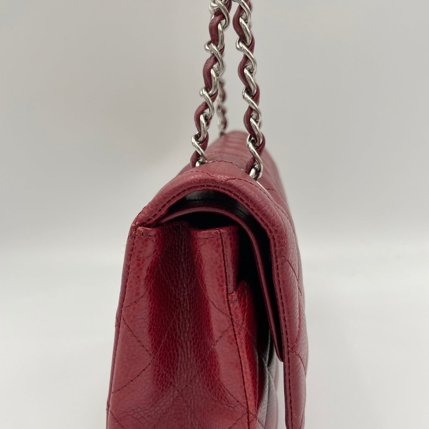 Classic Double Flap Medium Red Shoulder Bag in Caviar Leather, Silver hardware