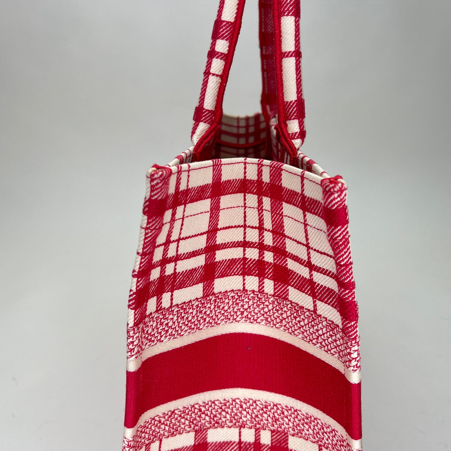 Book Tote Medium Red Tote Bag in Canvas