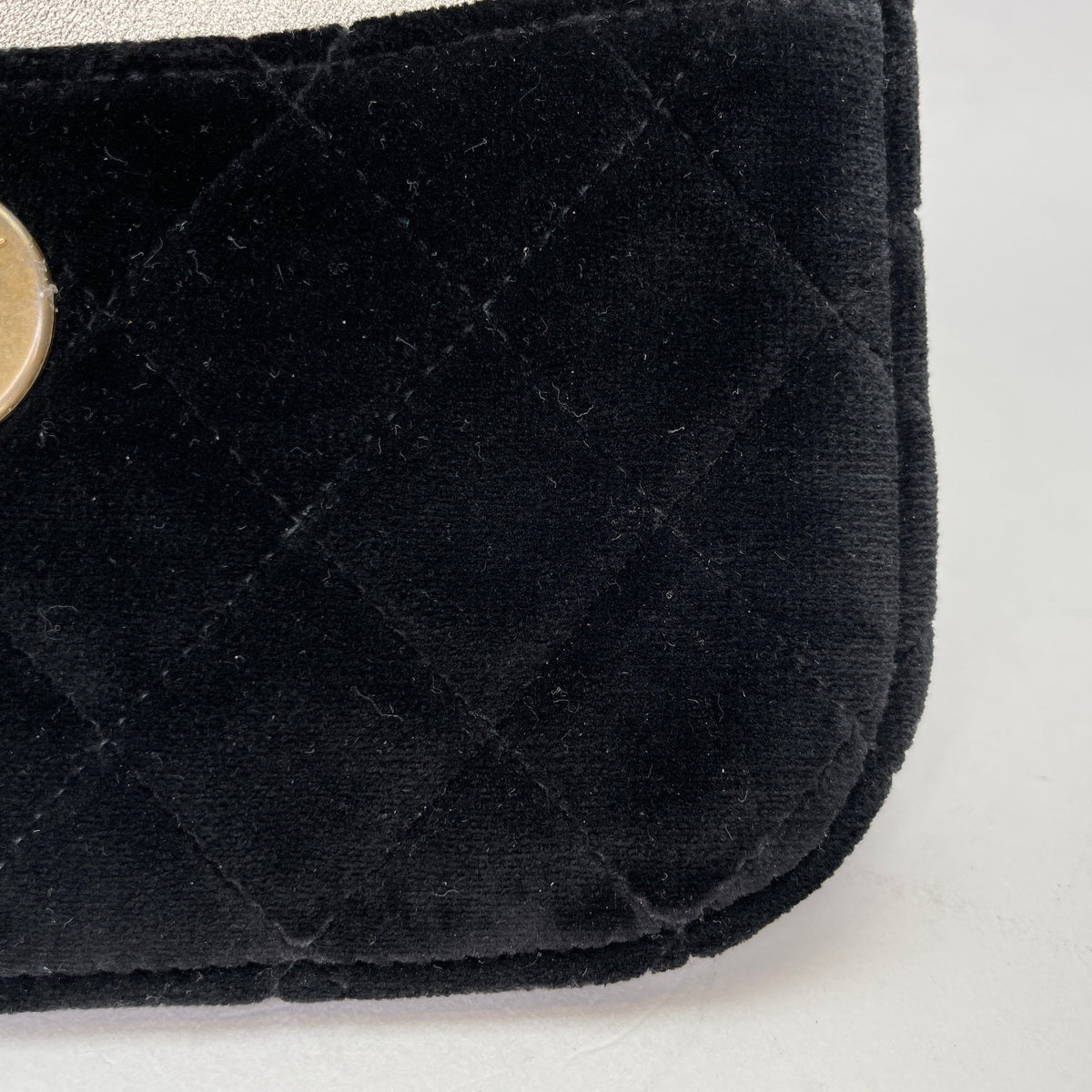 CC Black Pouch in Velvet, Gold hardware