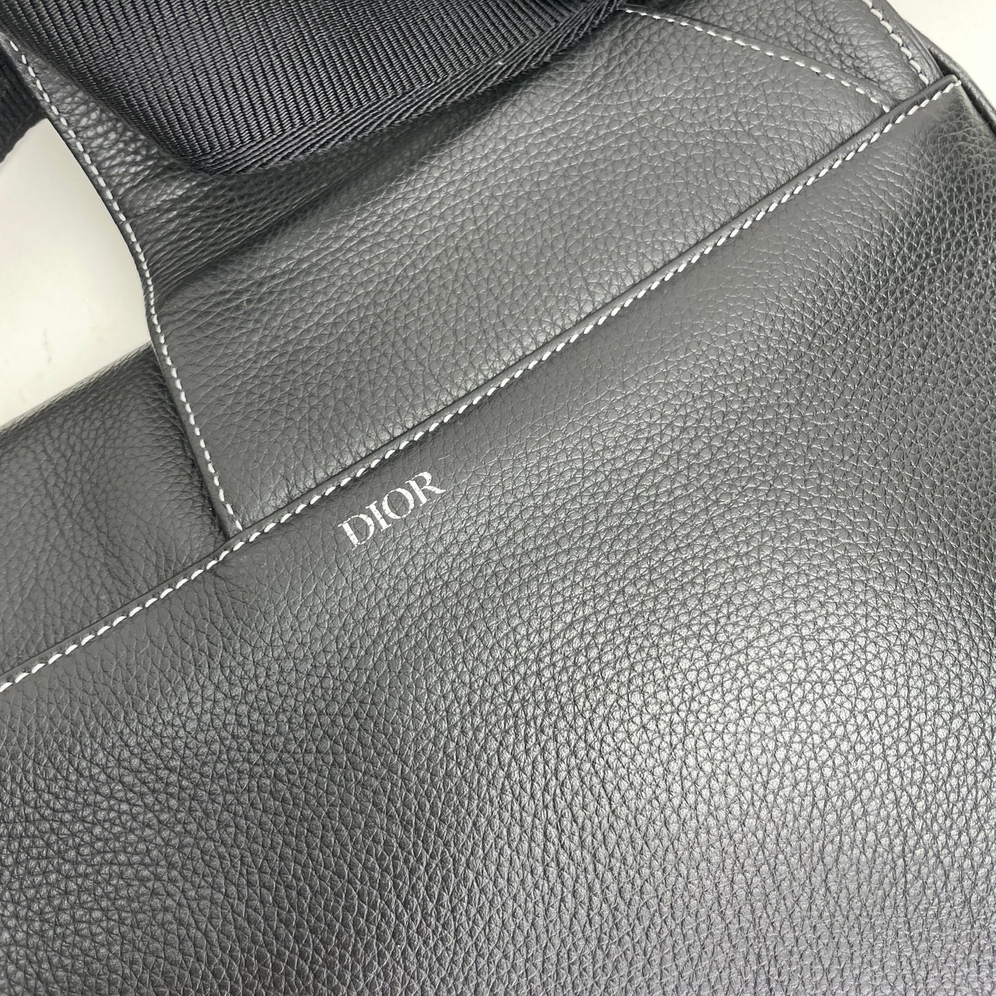 Saddle One Size Black Shoulder Bag in Calfskin, Silver hardware