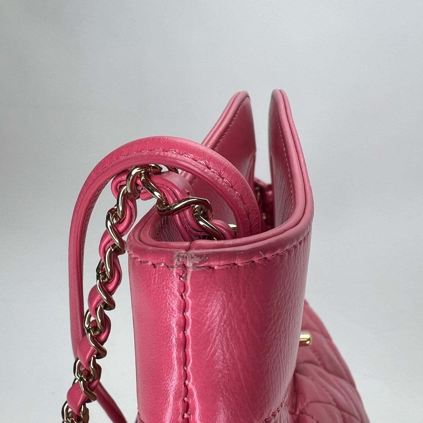 31 Shopping Medium Pink Tote Bag in Calfskin, Gold hardware