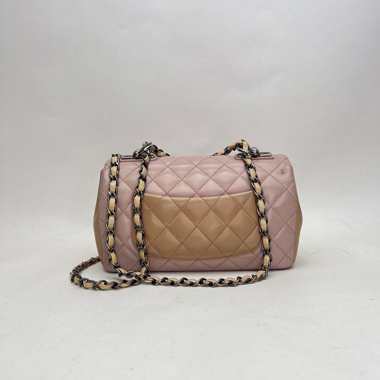 Timeless Classic Flap Beige Shoulder Bag in Lambskin, Ruthenium hardware