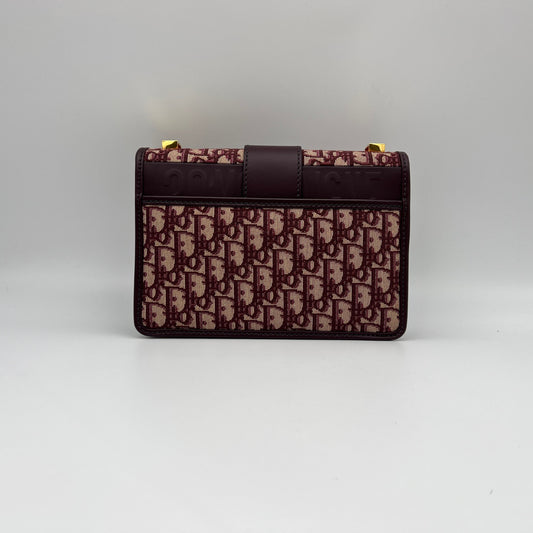 30 Montaigne Red Shoulder Bag in Jacquard, Gold hardware