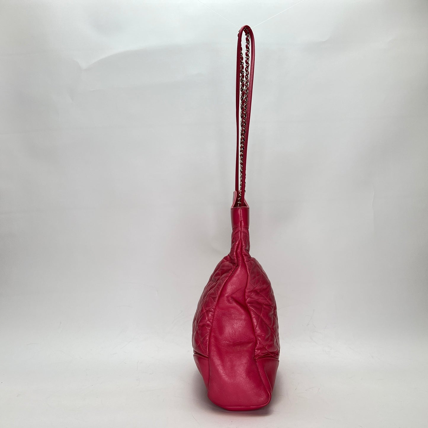 31 Shopping Medium Pink Tote Bag in Calfskin, Gold hardware