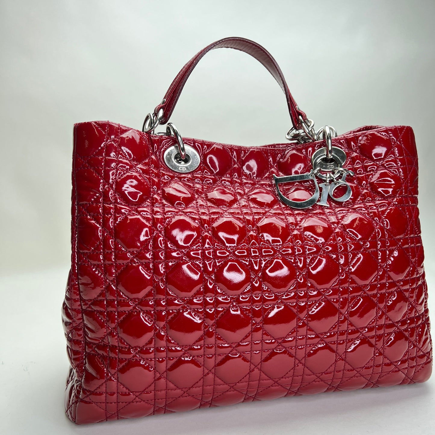 Cannage Shopping Red Tote Bag in Patent Leather, Silver hardware