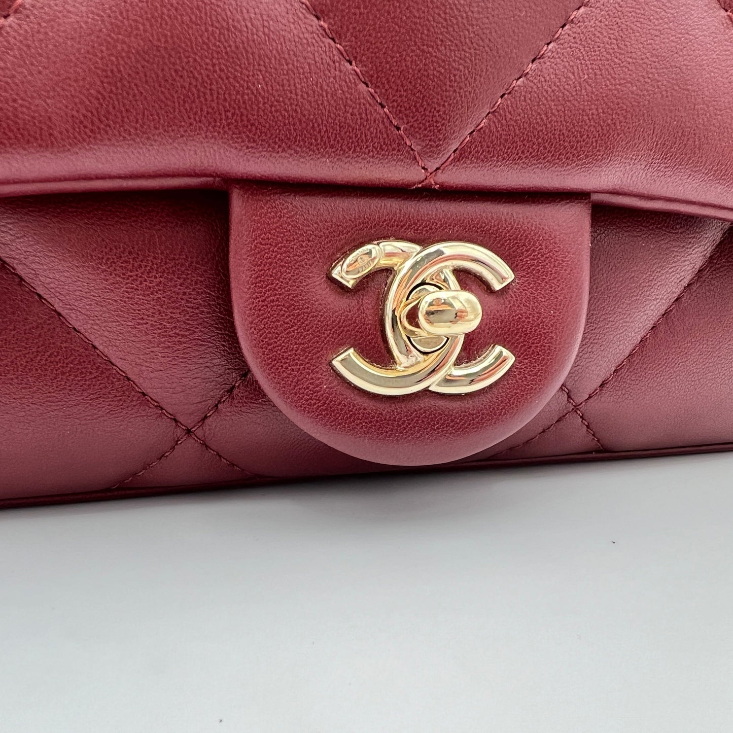 Easy Carry Flap Maroon Shoulder Bag in Lambskin, Gold hardware