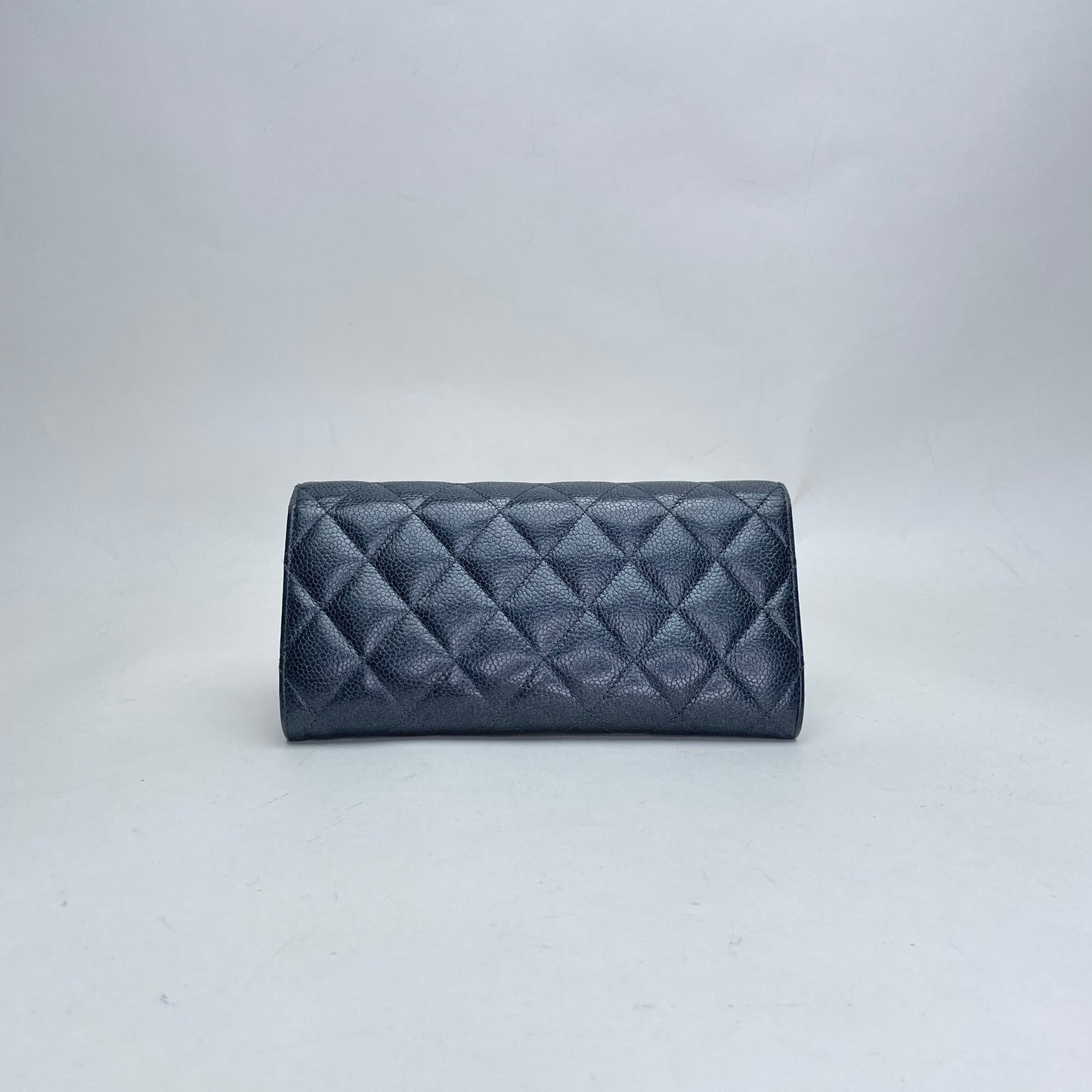 Long Flap Grey Wallet in Caviar Leather, Silver hardware